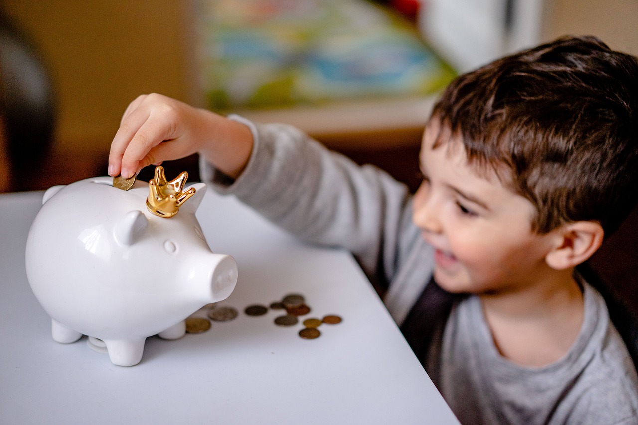 5 lições de educação financeira para crianças